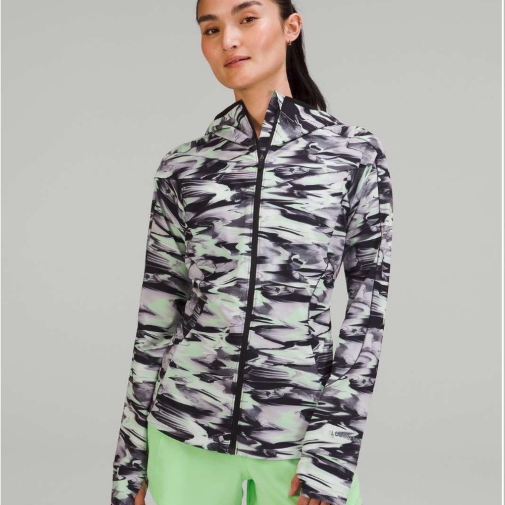 Lululemon Mist Over Wind Breaker